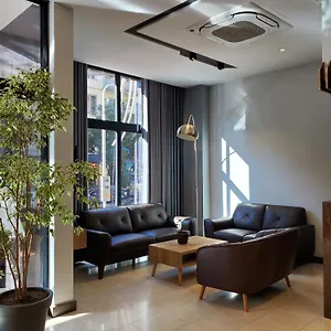 https://hotel-elegance.batumihotels.net